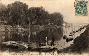 CPA LEVALLOIS PERRET Les Bords de la Seine (412694) 