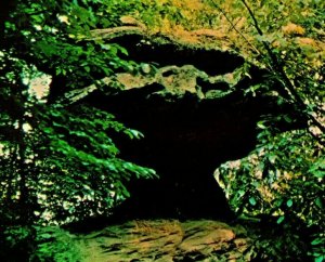 Balance Rock Natural Bridge Slade KY Kentucky UNP Vtg Chrome Postcard