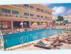 Pre-1980 RISQUE BATHING SUIT GIRLS BY POOL AT OLYMPIA MOTEL Miami Beach FL B7373