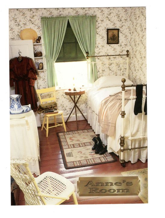Green Gables, Anne's Room, Prince Edward Island, Large 5 X 7 Postcard