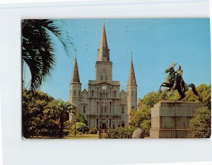 Postcard The St. Louis Cathedral and Jackson Memorial, New Orleans, Louisiana