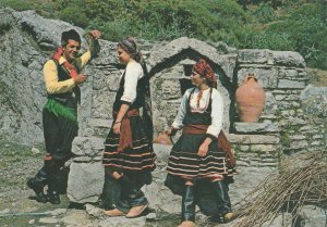 RHODES, COUNTRY GIRLS, Greece - Vintage POSTCARD