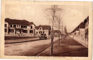 CPA TAVAUX - Avenue de la Pris - Cité Solvay (211698)