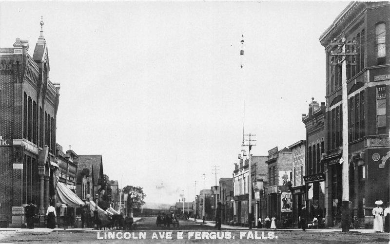 F80/ Fergus Falls Minnesota RPPC Postcard c1910 Lincoln Avenue Stores