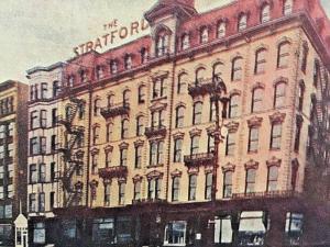 Postcard  Antique  View of The Stratford Hotel in Chicago, IL.