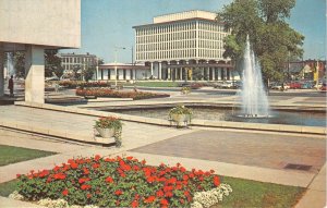 Lot 93 canada the city hall plaza hamilton ontario