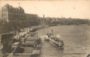 London Thames navigation & sailing paddle steamer Needle pier