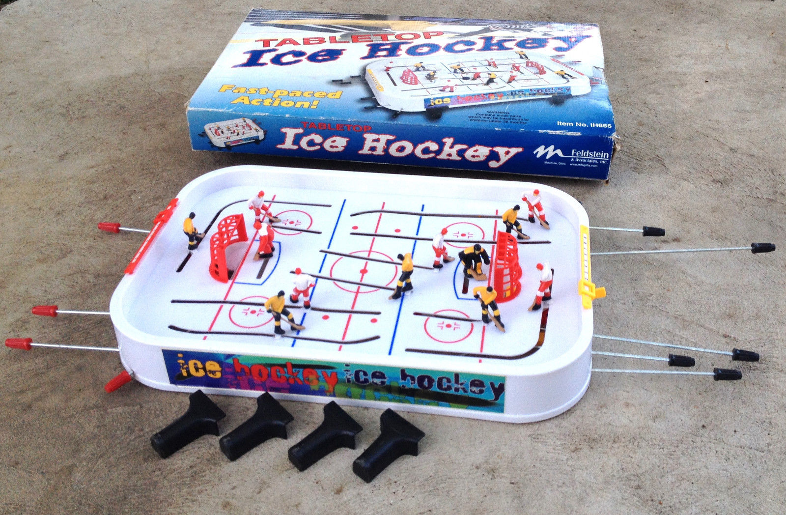 Vintage Table Top Ice Hockey Plastic/Metal Game IH665 MADE USA Toy