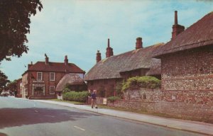 Sussex Postcard - High Street, Selsey  RS21496