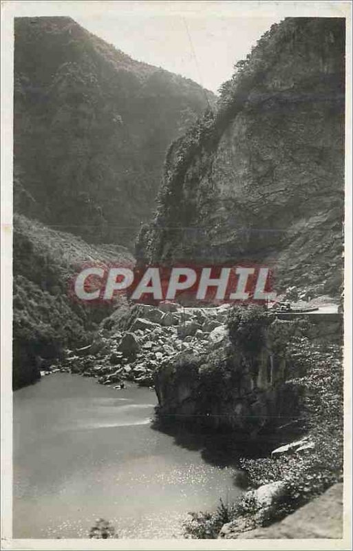 Postcard Modern Surroundings reel (A M) Lake and Landslide