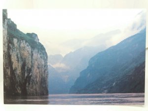 Three Gorges of the Yangtze River Xilingxia Gorge Hubei China Vtg Postcard 1994