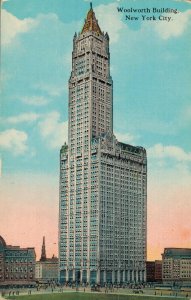 USA New York City Woolworth Building Vintage Postcard 07.79