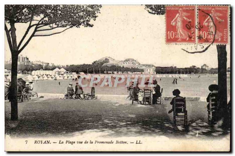 Old Postcard Royan beach to the promenade Botton