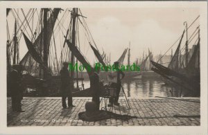 Belgium Postcard - Ostende - Quai Des Pecheurs   RS25649