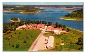 Crow - Barnes Resort Bull Shoals Ark. Arkansas Vintage Standard View Postcard 