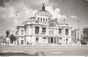 RP: Palacio De Bellas Artes , Mexico City , 30-40s