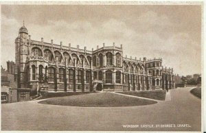 Berkshire Postcard - Windsor Castle - St George's Chapel - Ref TZ7531