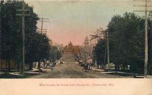 1910 CLINTONVILLE, WISCONSIN New London Church St 381 postcard