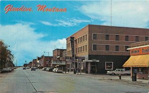 Postcard Montana Glendive automobiles Main Street Anderson Colorpicture 23-8468