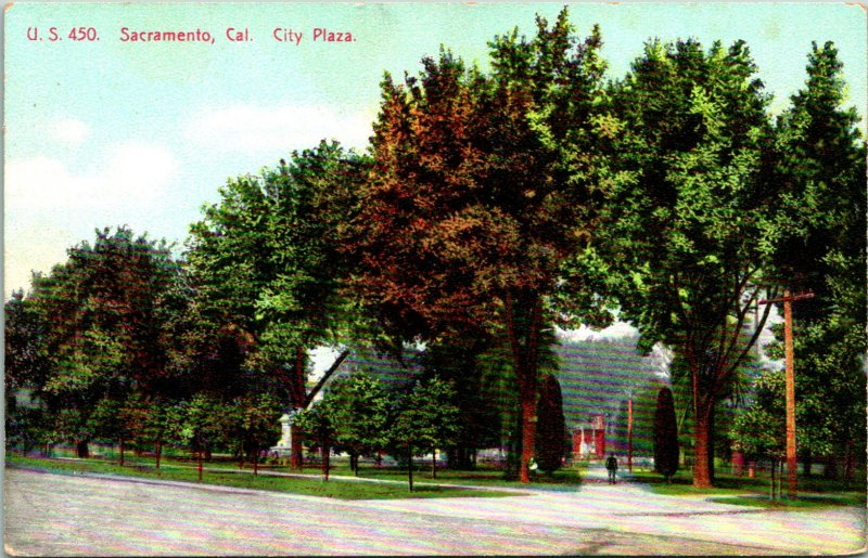 City Plaza Sacramento CA Postcard Unused (35472)