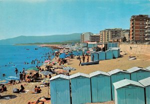 Italy, SPIAGGIA DI CATANZARO LIDO  Beach Scene~Changing Rooms  4X6 Postcard