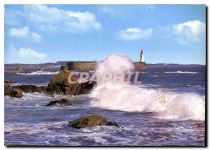 Modern Postcard Les Sables d'Olonne The jetty and rocks in heavy weather