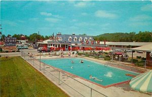 KY, Louisville, Kentucky, Alamo Plaza Court Motel, Swimming Pool, Curteich