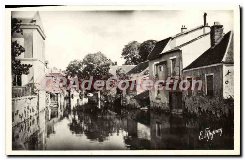 Postcard Old Nemours Les Petits Fosses