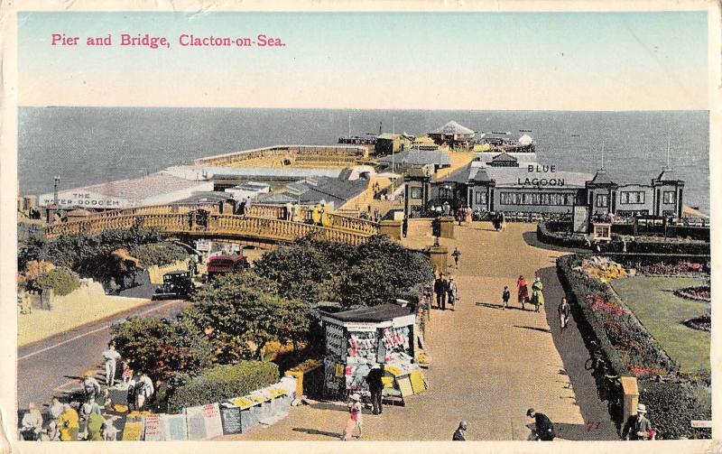 uk24334 pier and bridge clacton on sea uk