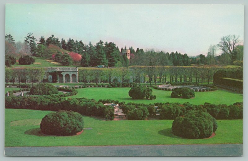 Wilmington Delaware~Longwood Gardens~Vintage Postcard