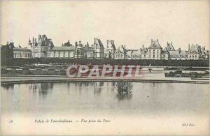 Postcard 16 Old palace of Fontainebleau taking view of the park