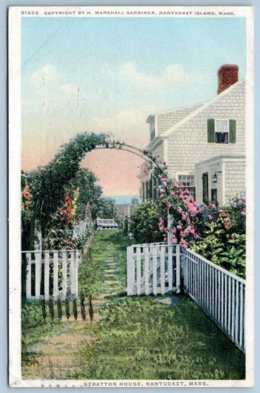 1928 NANTUCKET ISLAND MASS*STRATTON HOUSE*FLOWERS*GARDNER COPYRIGHT*PHOSTINT