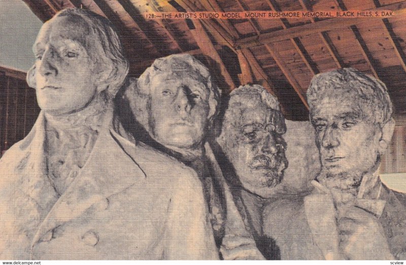 MOUNT RUSHMORE , South Dakota , 1930-40s ; Artist's Studio Model