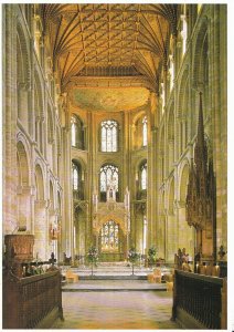 Cambridgeshire Postcard - Peterborough Cathedral - Quire Looking East   AB2455