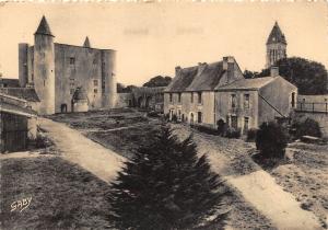 BR12177 Ile de Noirmoutier Le Chateau et Eglise  france