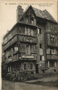 CPA BAYEUX - Vieille Maison en bois et en pierre (140725)