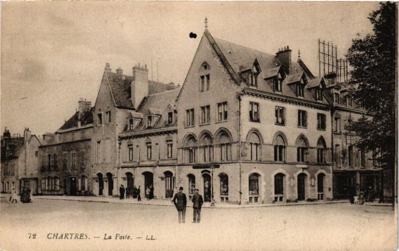 CPA CHARTRES - La Poste (34070)