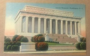 VINTAGE USED 1944 LINEN POSTCARD LINCOLN MEMORIAL WASHINGTON D.C.