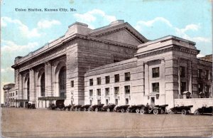 Postcard MO Train Station - Union Station, Kansas City with row of parked cars