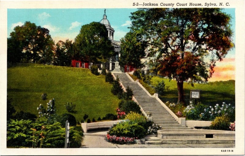 Postcard NC Sylva Jackson County Court House Stairs Flowers LINEN 1940s S76