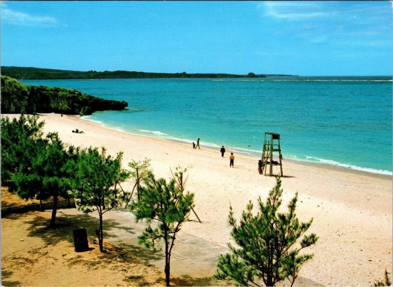 Okinawa, Japan  MOON BEACH SCENE  Life Guard Chair   4X6 Continental Postcard