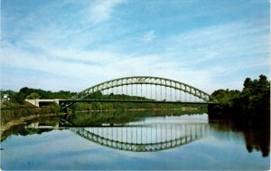 Tyngsboro Bridge, Merrimack River, Tyngsboro, Massachusetts, Wakefield Postcard