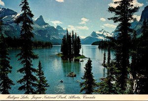Canada Jasper National Park Maligne Lake 1998