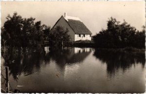 CPA SAINTES-MARIES-de-la-MER Cabane de Gardians (1259695)