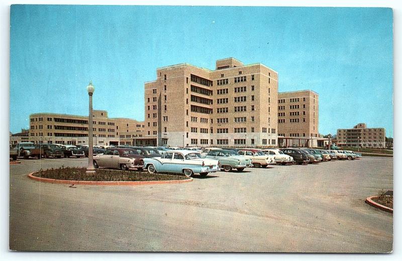 Postcard MO Columbia University of Missouri Medical Center 1950's Old Cars R29