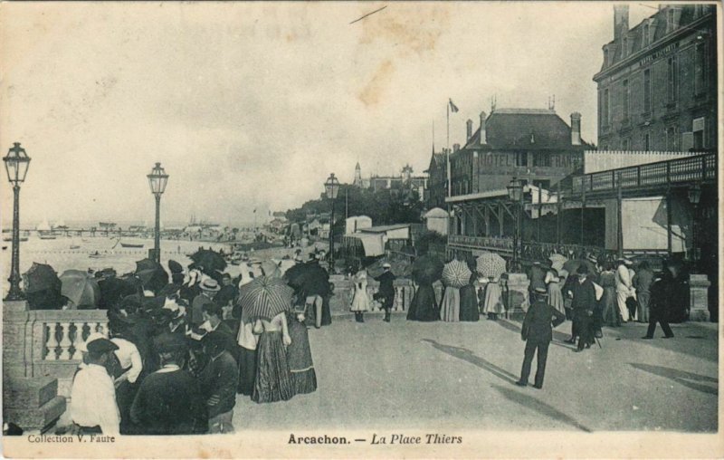 CPA ARCACHON-La Place Thiers (27868)