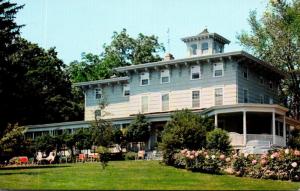 New York Long Island The Homestead Inn 1972