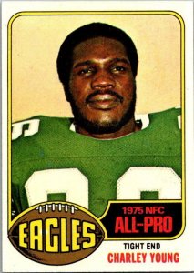 1976 Topps Football Card Charley Young Philadelphia Eagles sk4534