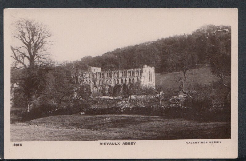 Yorkshire Postcard - Rievaulx Abbey   RS13452