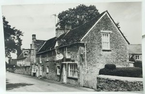 The Lamb Inn Shipton Under Wychwood Oxfordshire Unused Vintage RP Postcard